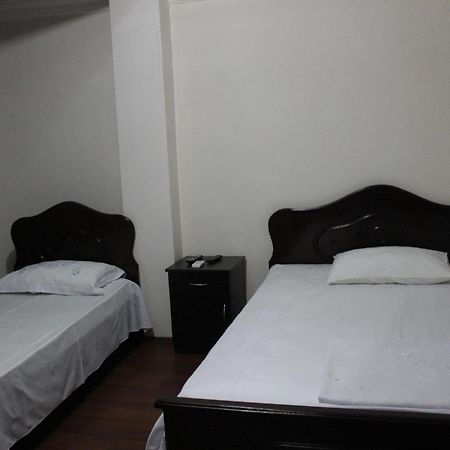 Hotel Peria Batumi Rom bilde
